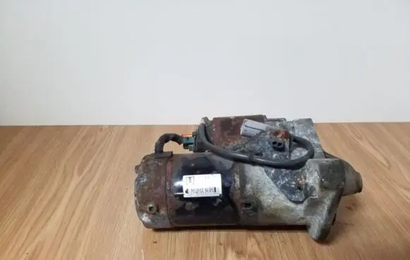 Mazda CX-7 Starter motor R2AH M001T30971