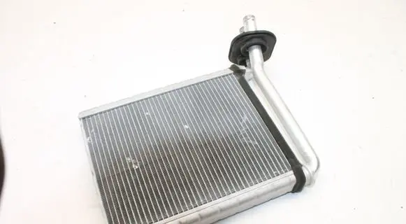 Toyota RAV 4 (XA40) Heater blower radiator