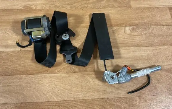 Citroen C5 Front seatbelt 96480875XX 26022001