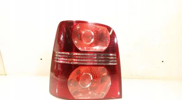 Volkswagen Touran I Rear/tail lights 1T0945257D