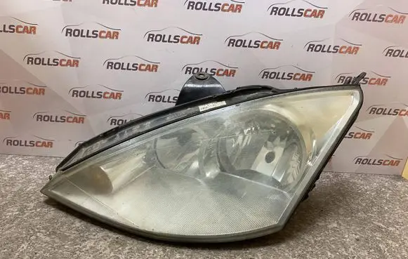 Ford Focus Headlight/headlamp 2M5113W030BD