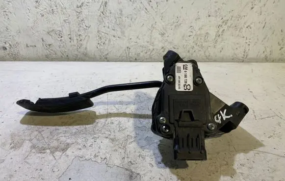Opel Signum Accelerator throttle pedal