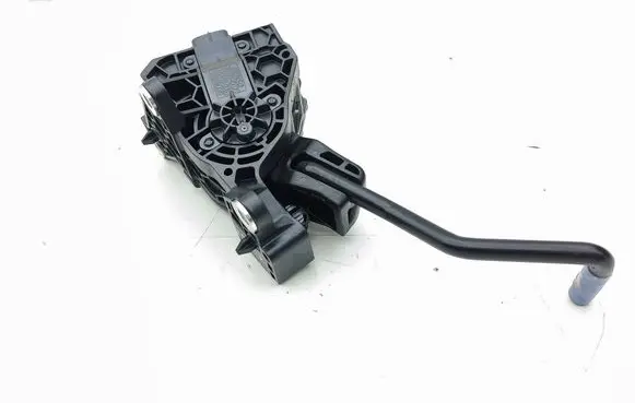 Toyota RAV 4 (XA50) Accelerator throttle pedal 7811042070 2701000080 09D29A0049
