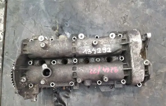 Suzuki Ignis Engine head 55198641