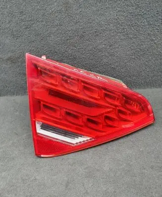 Audi A5 Sportback 8TA Tailgate rear/tail lights 8T0945093A