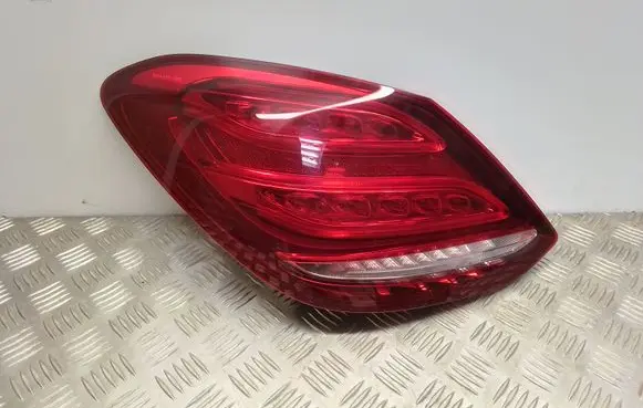 Mercedes-Benz C W205 Rear/tail lights A2059061357