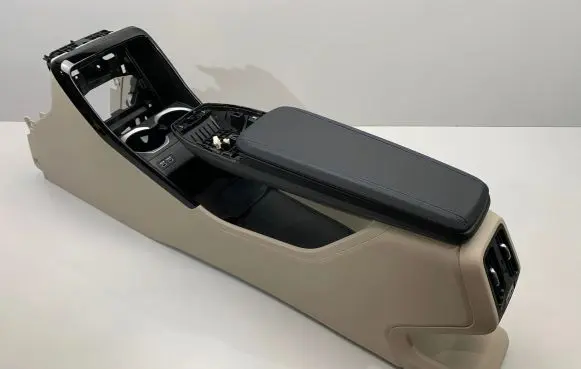 BMW X1 U11 Center console