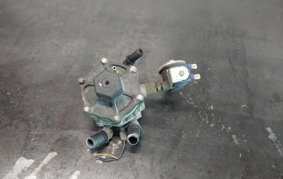 Volkswagen Golf Plus LP gas reducer R02