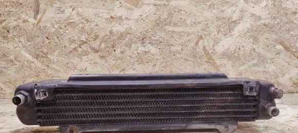 Engine oil radiator