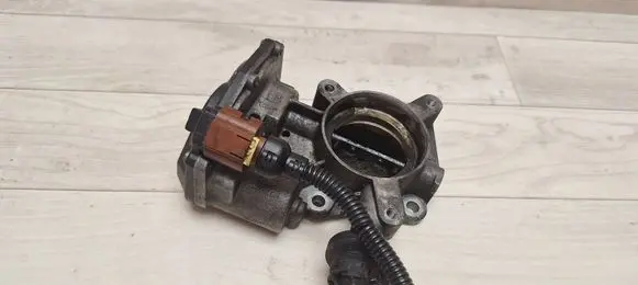 Opel Insignia A Throttle valve 50569200