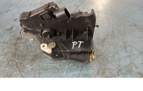 BMW 3 E46 Rear door lock