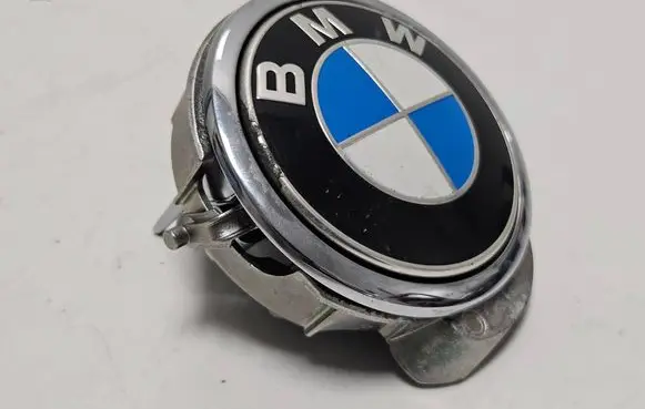 BMW M6 Manufacturers badge/model letters 7234707
