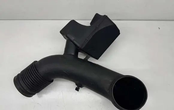 BMW X5 E53 Air intake duct part 7503145