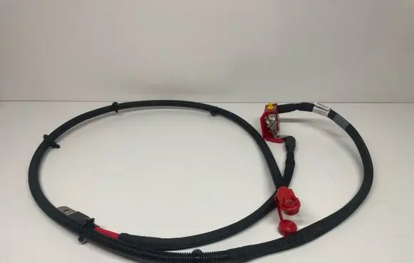 BMW i8 Positive cable (battery) 8706870 61128706870