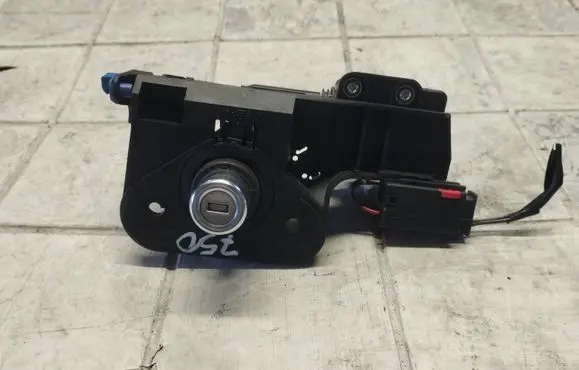 Opel Meriva A Tailgate exterior lock 09183495 32505603