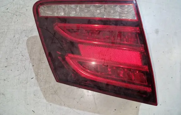 Mercedes-Benz E W212 Tailgate rear/tail lights A2129061903