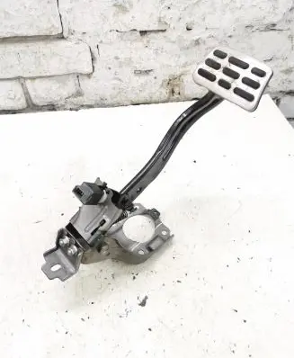KIA Optima Brake pedal