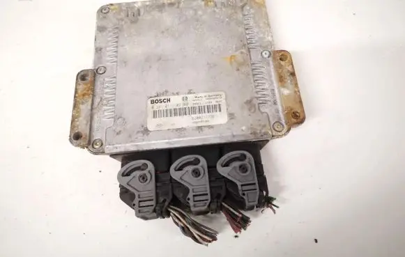 Renault Espace - Grand espace IV Engine control unit/module 8200211726 8200085386