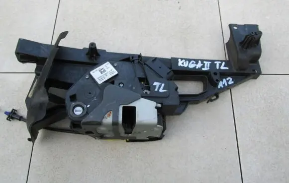 Ford Kuga II Loading door lock BM5AA26413BF