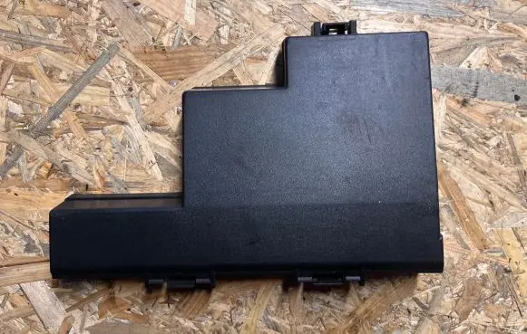 Jaguar S-Type Fuse box cover 2R8T14A075CC