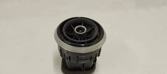Audi A3 S3 8V Dash center air vent grill 8v0820901a