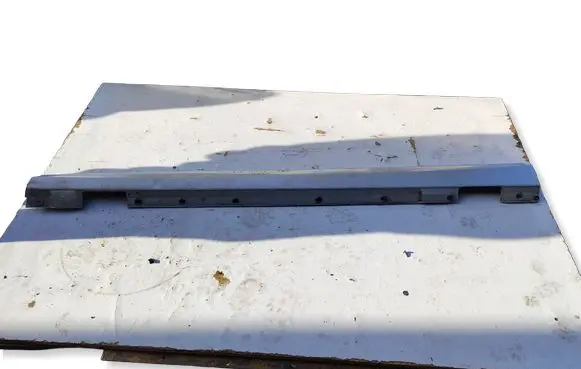Mercedes-Benz C W204 Foot area side trim 