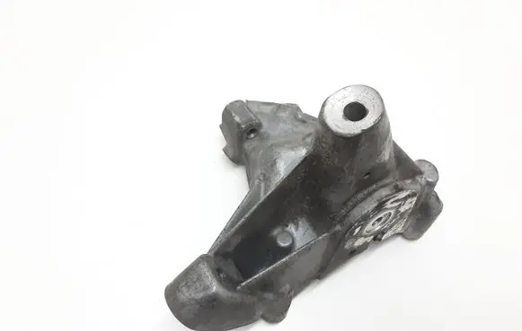 Volvo XC60 Engine mounting bracket 6G9N19D624BC