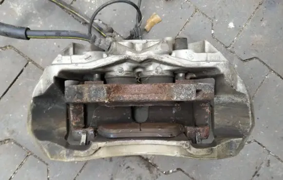 Mercedes-Benz ML AMG W164 Front brake caliper A1644214098 711524