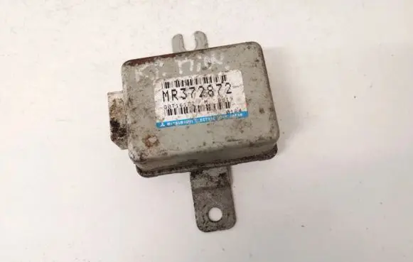 Mitsubishi Montero Other control units/modules mr372872