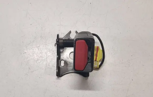 Volvo V60 Rear seatbelt buckle 31250659