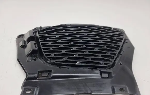 Land Rover Discovery Sport Front bumper lower grill HK7217F908AA