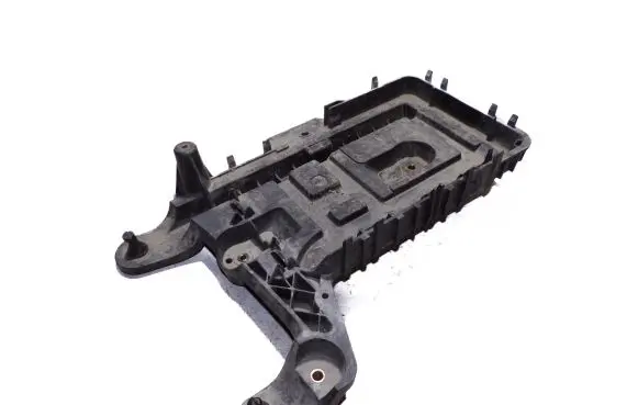 Battery tray