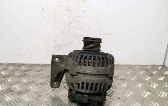 Volvo XC90 Generator/alternator 0124525029