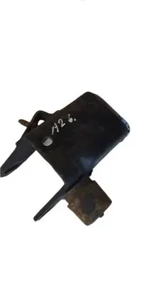 Toyota Corolla Verso E121 Engine mounting bracket NOCODE