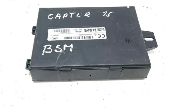 Renault Captur Comfort/convenience module 284B19433R 22164260 31273811
