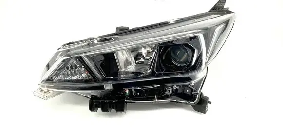 Nissan Leaf II (ZE1) Headlight/headlamp 260605SJ0A 43821