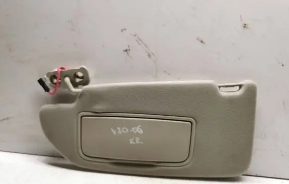 Volvo V70 Sun visor