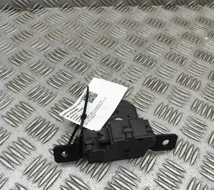 BMW 2 F22 F23 Tailgate/trunk/boot lock/catch/latch 7304559
