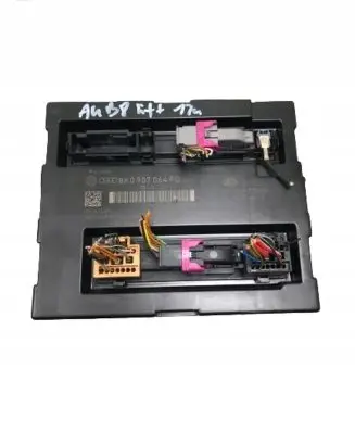 Audi A4 S4 B8 8K Comfort/convenience module 8K0907064FD