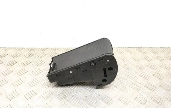 Hyundai i40 Glove box central console 846033Z410 846703Z900
