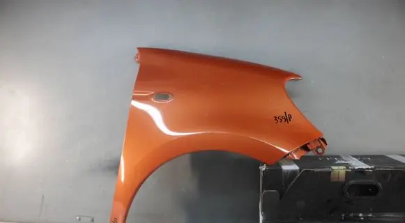 Smart ForFour II W453 Fender mounting bracket