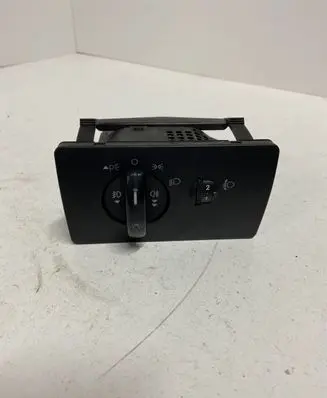 Ford Mondeo Mk III Light switch 1S7T13A024BB