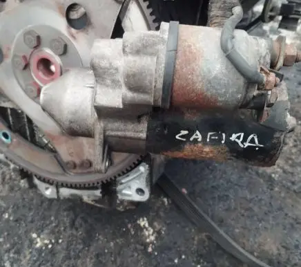 Opel Zafira A Starter motor