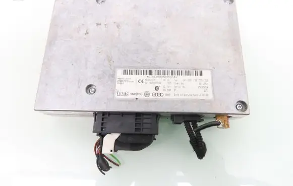 Audi A8 S8 D3 4E Bluetooth control unit module 4E0862335