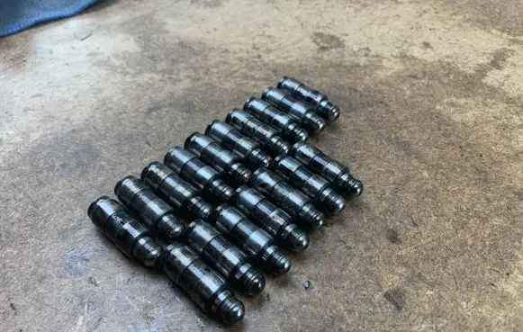 BMW X3 E83 Tappets lifter 2249817 11332249817 11332247722