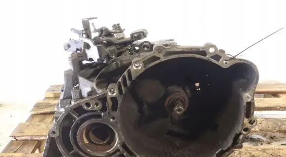 KIA Sportage Manual 5 speed gearbox S714J