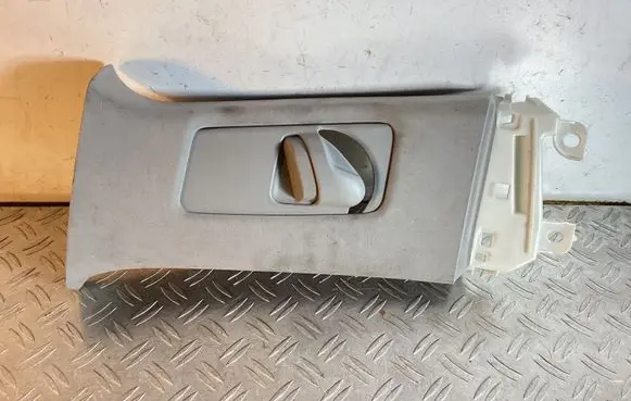 Lexus RX 450H (B) pillar trim (top) 6242048111