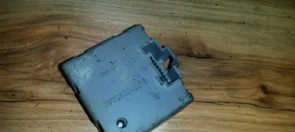 Ford Mondeo MK I Other control units/modules 93BB10E850AC 5390004ie
