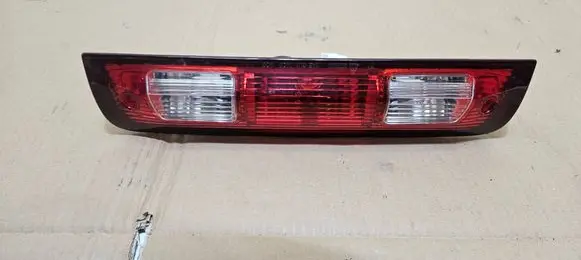 Dodge RAM Third/center stoplight 55372082