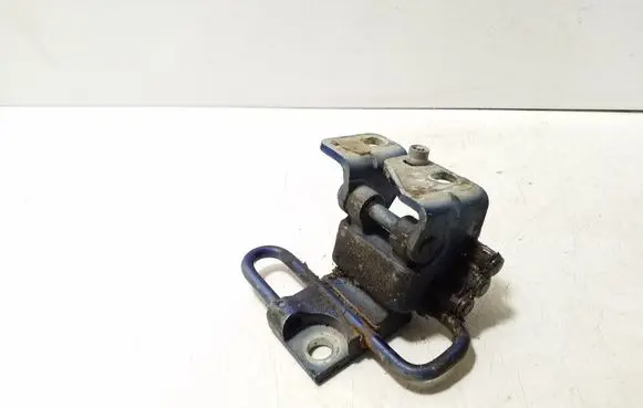 Volkswagen Golf V Front door lower hinge 1K0831411P
